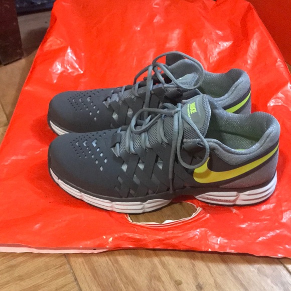 Nike Lunar Fingertrap TR - Picture 2 of 6